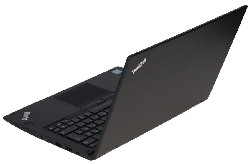 Lenovo ThinkPad Yoga 260 Backside
